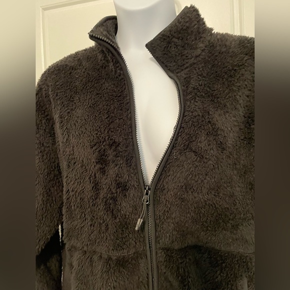 COPY - NWT, 32 DEGREES FAUX SHERPA JACKET - Picture 2 of 7